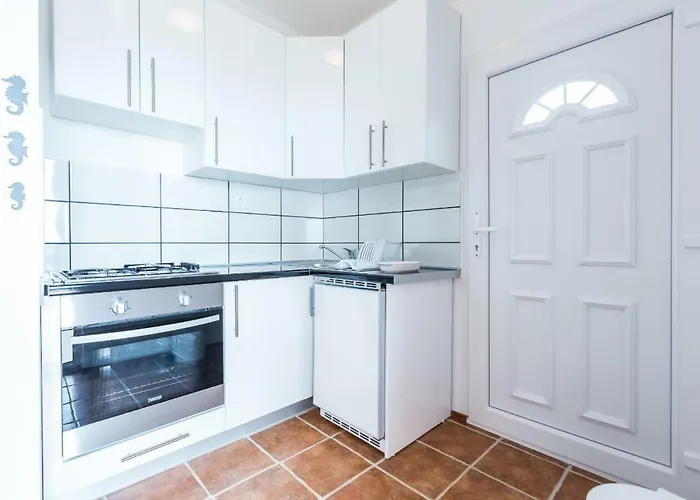 Filip Apartman Mandre